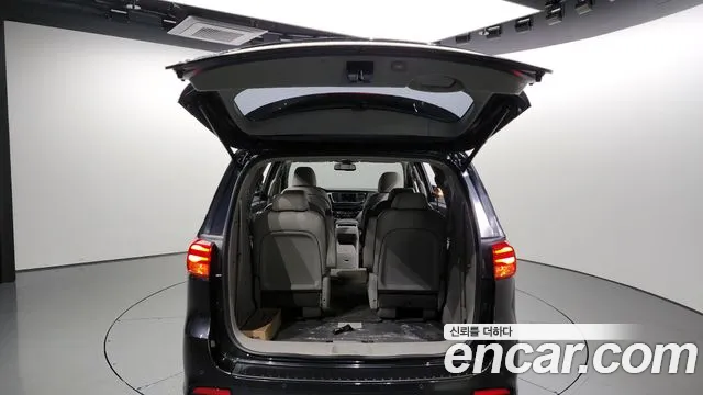 Kia The New Carnival id 2675885 из Кореи 11