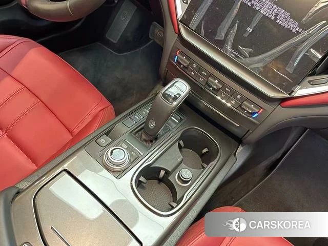 Maserati Ghibli id 4240378 из Китая 11