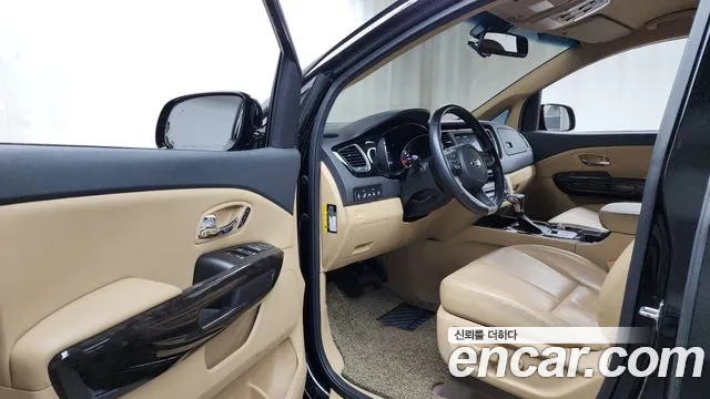 Kia The New Carnival id 2760824 из Кореи 11