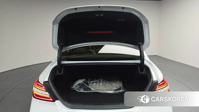 Genesis The New G70 id 4178062 из Кореи 11