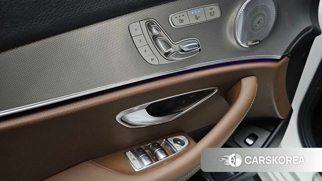 Mercedes-Benz E-Class W213 id 4698814 из Кореи 11