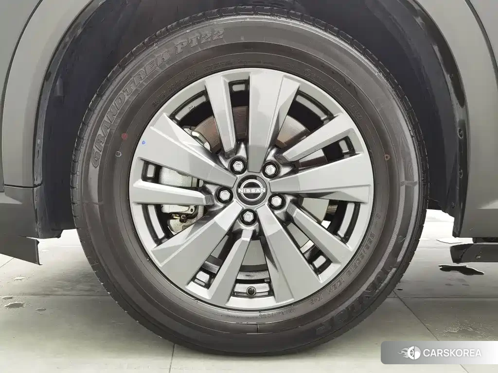 Nissan Pathfinder id 4681168 из Китая 11