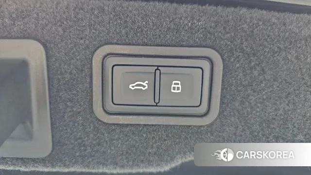 Audi A8 (D5) id 3448179 из Кореи 11