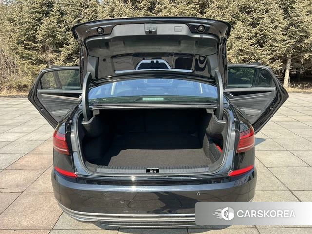 Volkswagen Passat id 4273986 из Китая 11