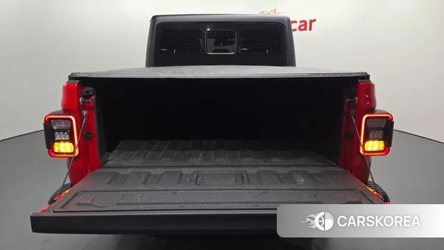 Jeep Gladiator (JT) id 3538875 из Кореи 11