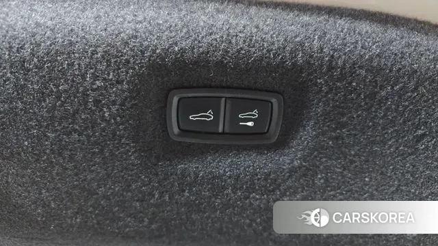 Porsche Taycan id 3681210 из Кореи 11