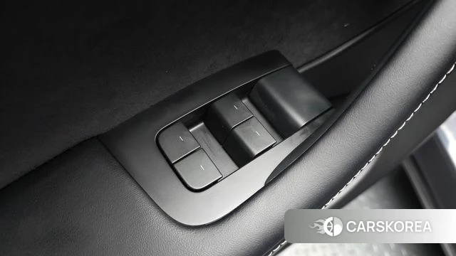 Tesla Model Y id 4834680 из Кореи 11