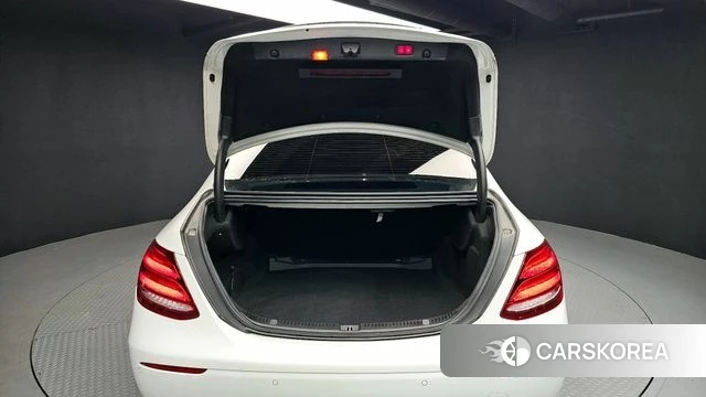 Mercedes-Benz E-Class W213 id 3942961 из Кореи 11