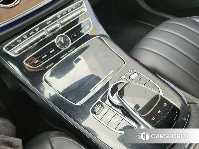 Mercedes-Benz E-Class W213 id 3792501 из Кореи 11