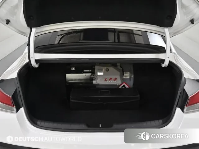 Hyundai The New Avante (CN7) id 3365825 из Кореи 11