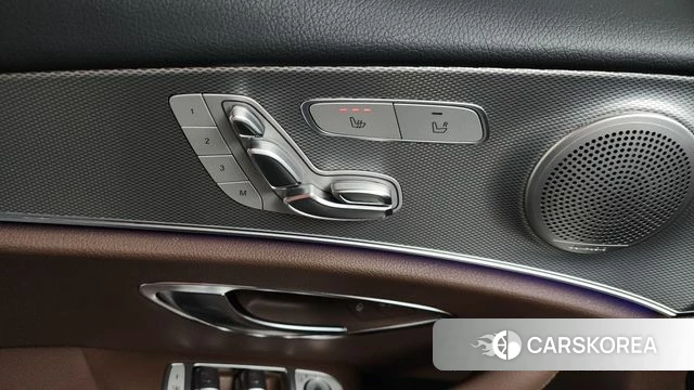 Mercedes-Benz E-Class W213 id 4610379 из Кореи 11