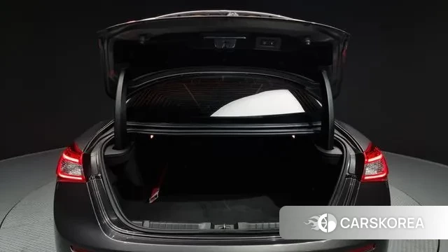 Maserati Ghibli id 3449643 из Кореи 11