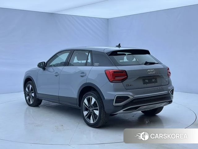 Audi Q2L id 4258740 из Китая 11
