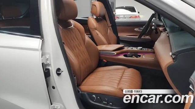 Genesis GV70 id 2655286 из Кореи 11