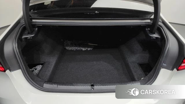BMW 5 Series (G60) id 4528111 из Кореи 11