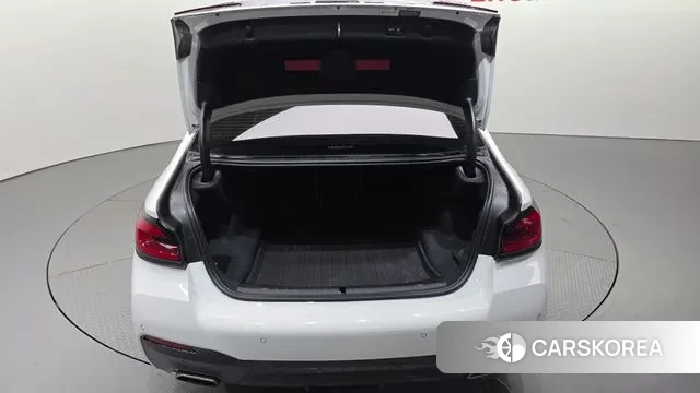 BMW 5 Series (G30) id 3023279 из Кореи 11