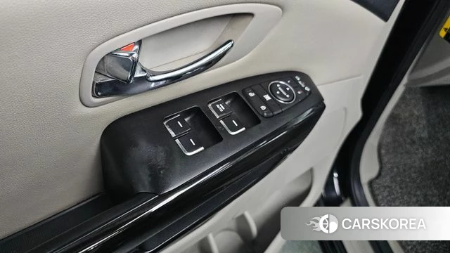 Kia The New Carnival id 4596057 из Кореи 11