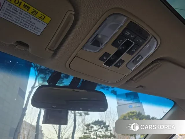 Kia The New Carnival id 3681946 из Кореи 11