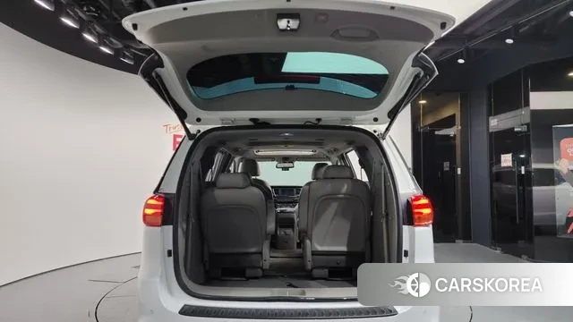 Kia The New Carnival id 3562963 из Кореи 11