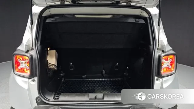 Jeep Renegade id 3703355 из Кореи 11