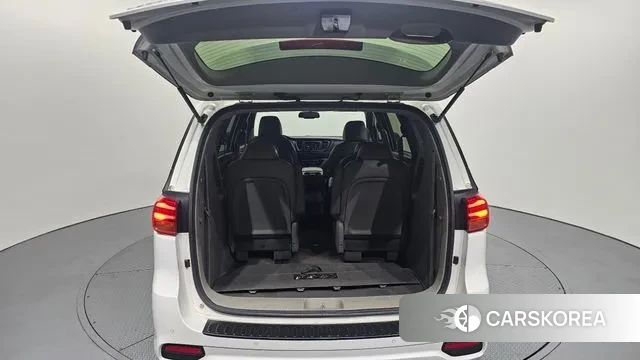 Kia The New Carnival id 3617090 из Кореи 11