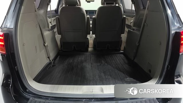 Kia The New Carnival id 4760056 из Кореи 11