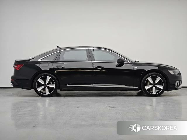 Audi A6L id 4209256 из Китая 11