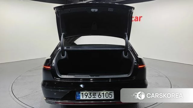 Hyundai Grandeur (GN7) id 3851309 из Кореи 11