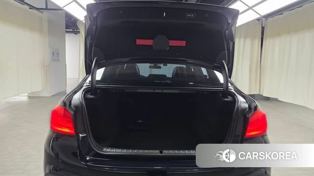 BMW 5 Series (G30) id 4020207 из Кореи 11