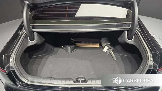 Hyundai Grandeur (GN7) id 3015983 из Кореи 11