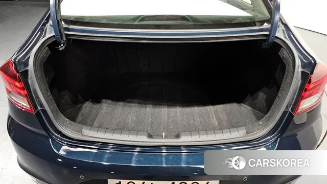 Hyundai The New Avante AD id 3647021 из Кореи 11