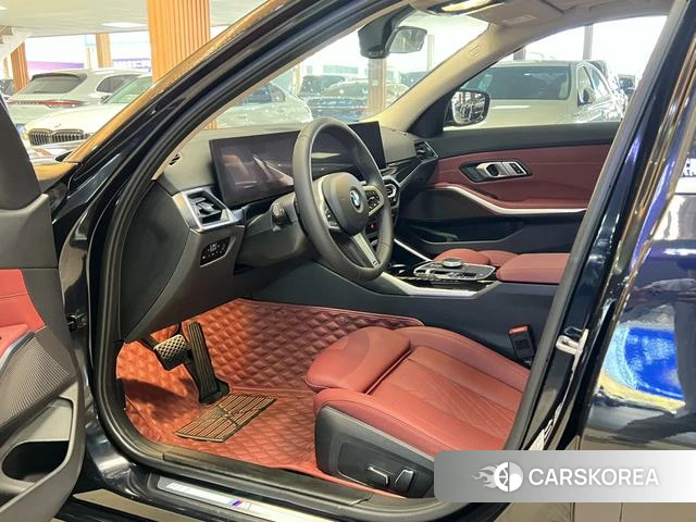 BMW 3 series id 3857238 из Китая 11