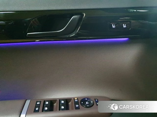 Hyundai Grandeur (GN7) id 4201694 из Кореи 11