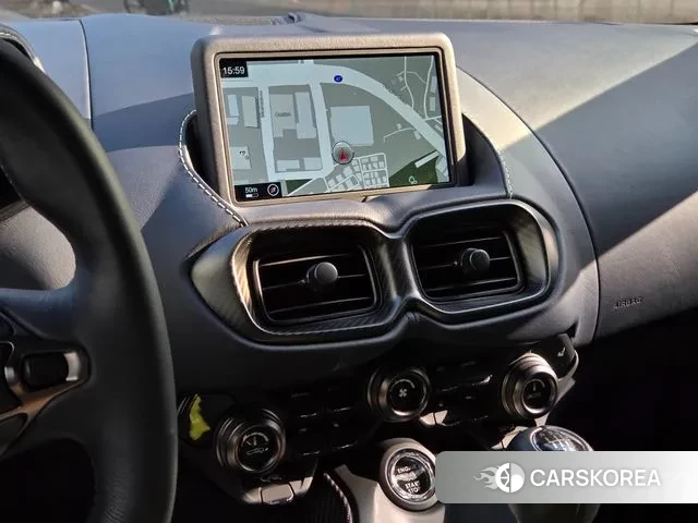 Aston Martin Vantage 2nd Generation id 3733652 из Кореи 11