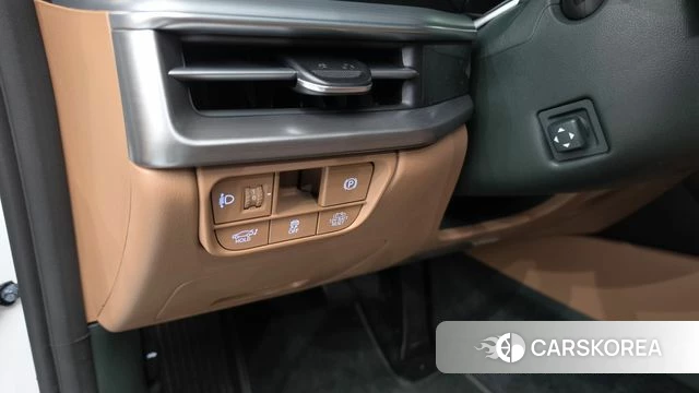 Hyundai Grandeur Hybrid (GN7) id 4500005 из Кореи 11