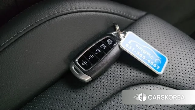 Hyundai Avante Hybrid (CN7) id 3448164 из Кореи 11