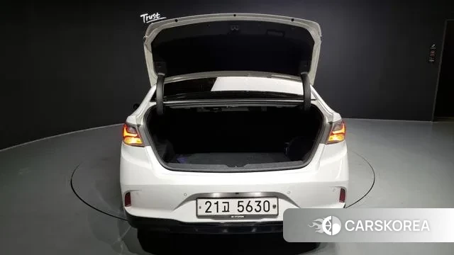 Hyundai Sonata New Rise Hybrid id 2971601 из Кореи 11