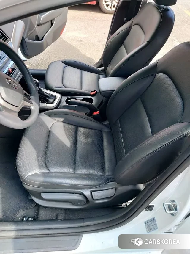 Hyundai Avante AD id 3403210 из Кореи 11