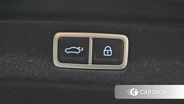 Hyundai Grandeur Hybrid (GN7) id 4540861 из Кореи 11