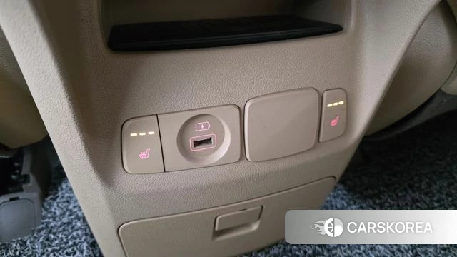 Kia The New Carnival id 3808111 из Кореи 11