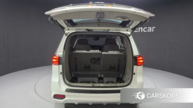 Kia The New Carnival id 3469887 из Кореи 11