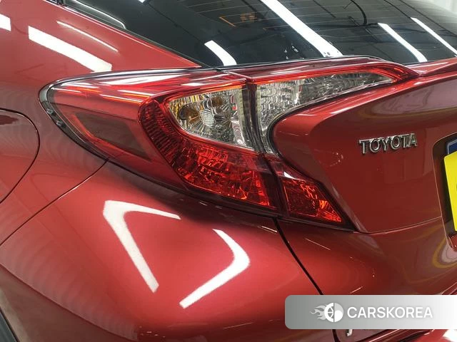 Toyota C-HR id 4253821 из Китая 11