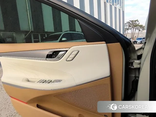 Hyundai The New Grandeur IG id 3478655 из Кореи 11