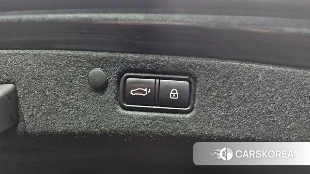 Hyundai The New Grandeur IG id 3402579 из Кореи 11