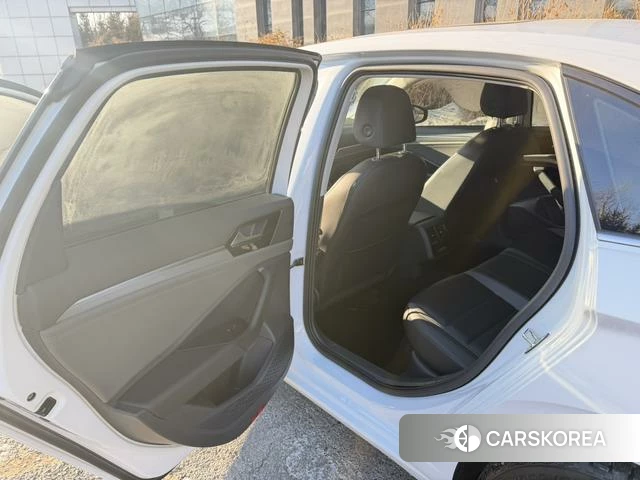Volkswagen Sagitar id 4256292 из Китая 11