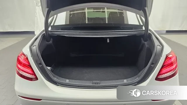 Mercedes-Benz E-Class W213 id 3429062 из Кореи 11