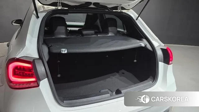 Mercedes-Benz A-Class W177 id 3598071 из Кореи 11