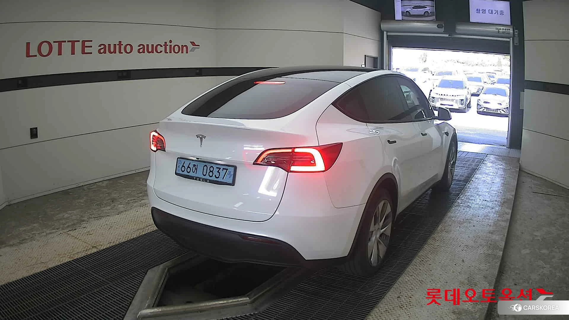 Tesla Model Y RWD id 4909363 из Кореи 11