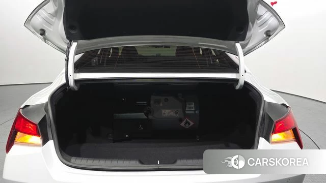 Hyundai Avante (CN7) id 4618749 из Кореи 11