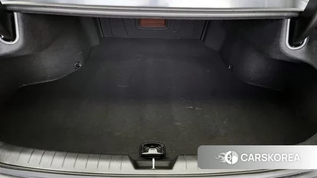 Hyundai Grandeur (GN7) id 3471821 из Кореи 11